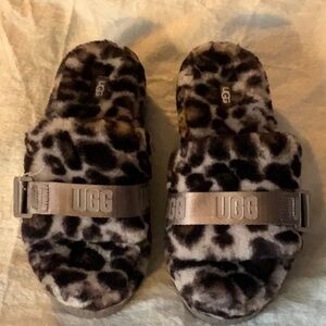 UGG Leopard Print Fuzzy Slippers